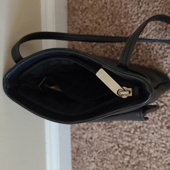Crossbody leather small blk bag - Picture 3 of 4